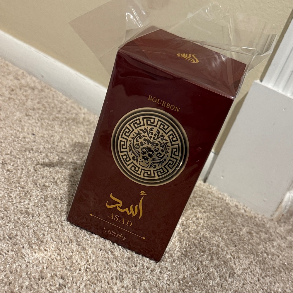 Lattafa Asad Perfume